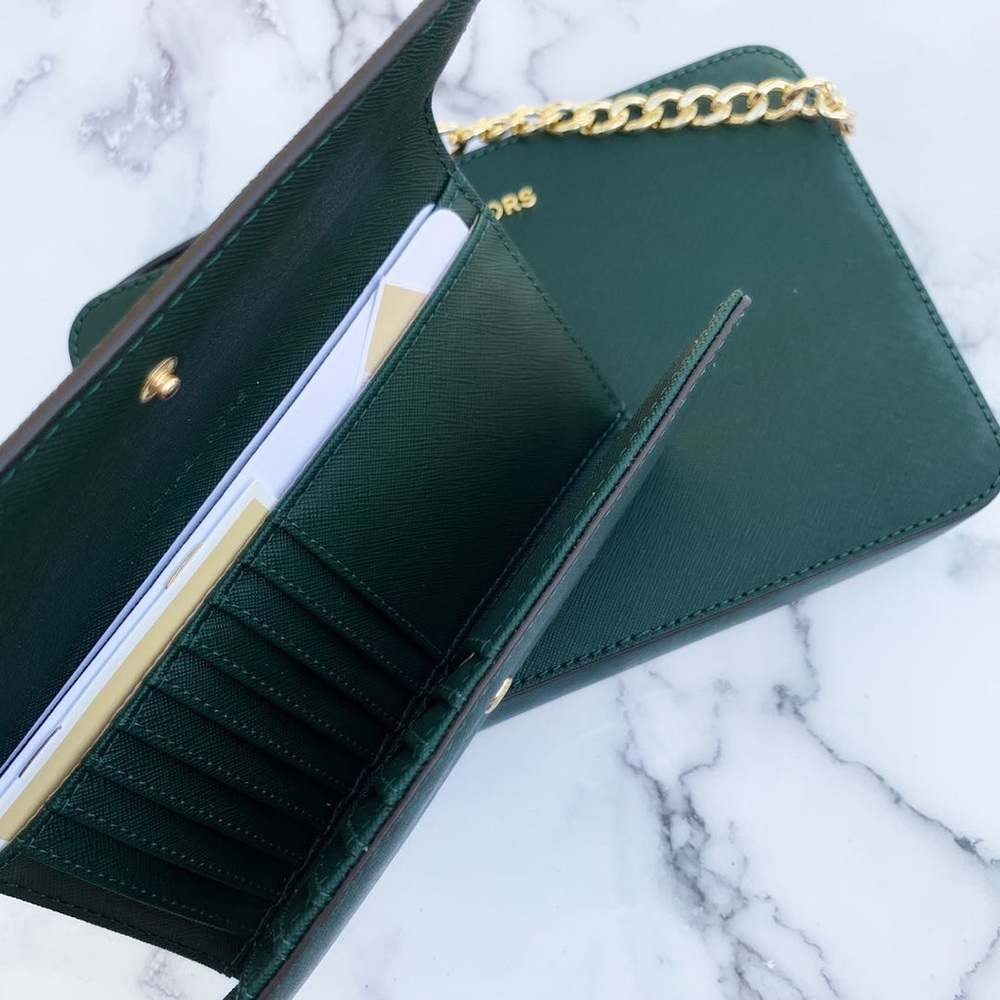 👜💕Michael Kors Crossbody &Wallet SET - Picture 8 of 8